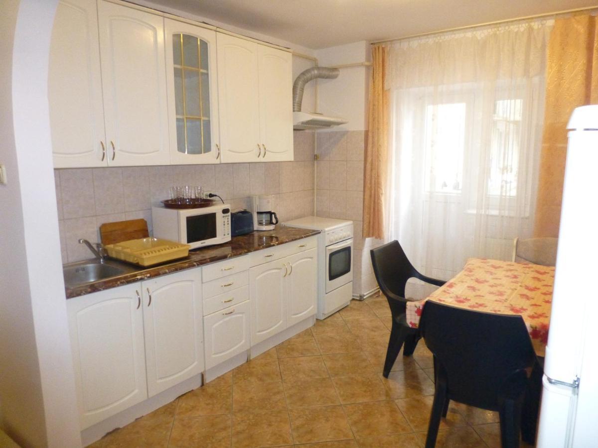 Apartament Zippi Republicii Rhbm Бая Маре Стая снимка